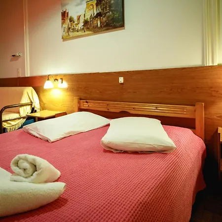 Ipsilantou 20 Hotel 2*